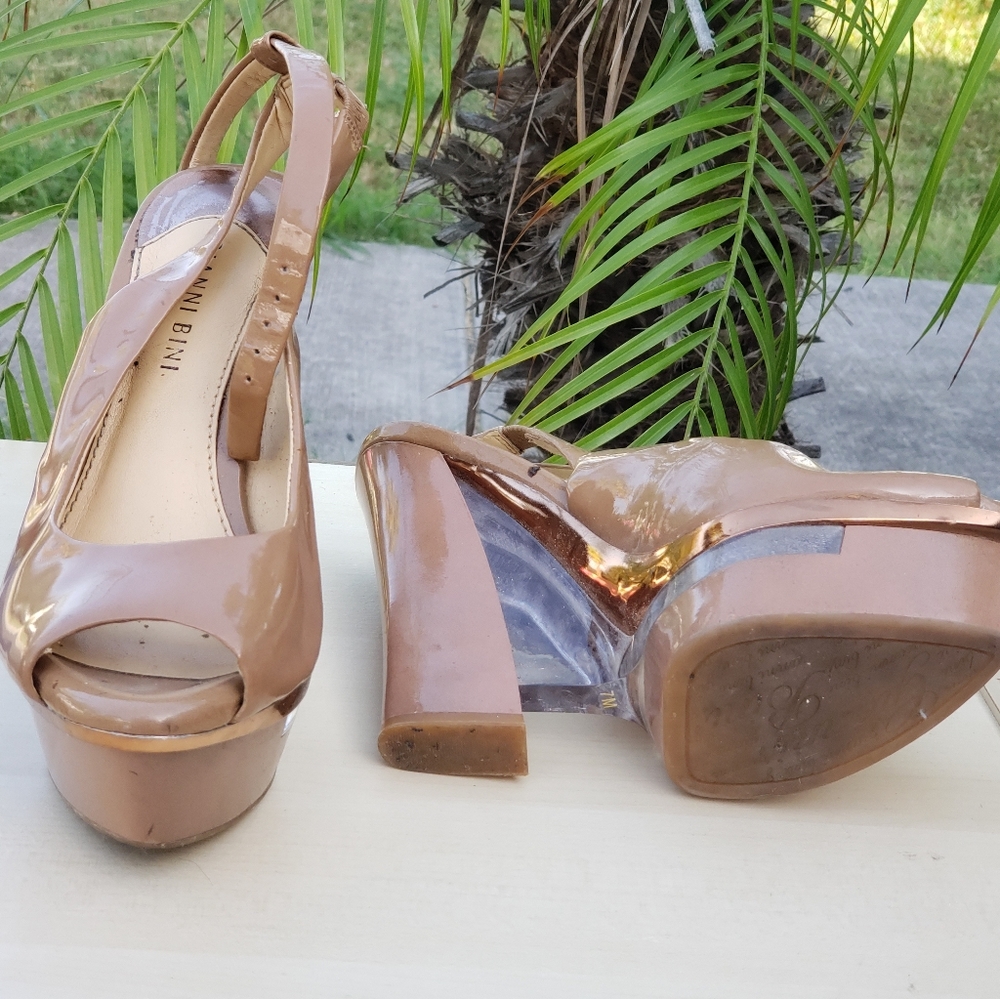 Shoes - Picture 2 of 2